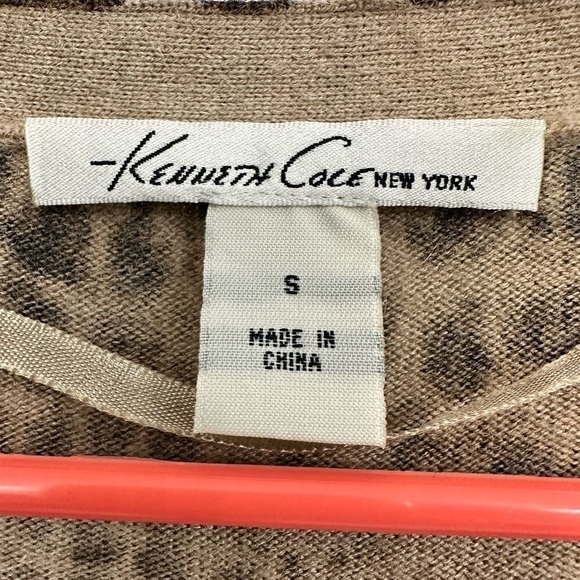Animal Print Kenneth Cole Cardigan Mob Wife Boho Y2K  Size Small EUC - Picture 5 of 8